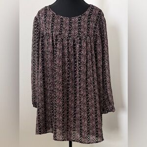 Daniel Rainn Black and‎ Pink Floral Top Size 3X